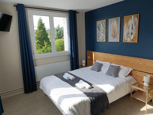 Saint-Agreve Hotel | CONTACT HOTEL LE BOIS SAUVAGE