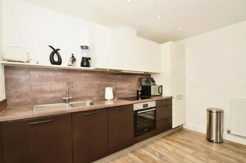 Ashford Apartment | Contemporary 2 bedroom apartment - Ashford