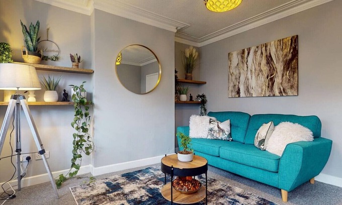 Nottingham House | Contemporary Hideaway by Nottingham Castle - 5 bed