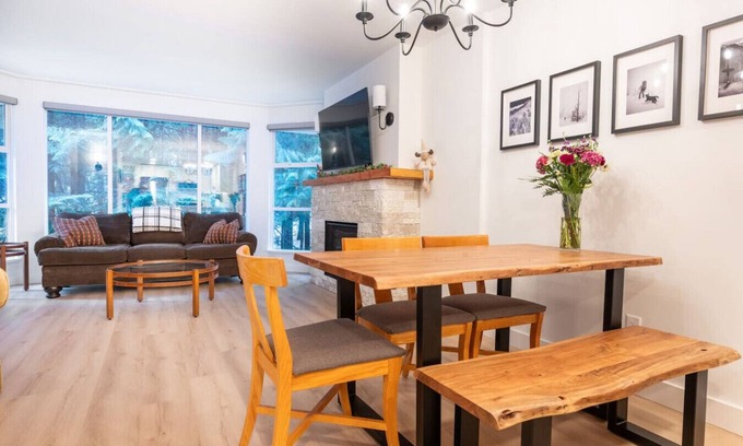 Upper Village Apartment | Contemporary Renovation - Ski in Ski Out