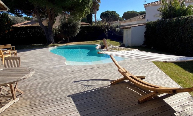 Le Grau-dʼAgde Villa | Contemporary villa close to the beach