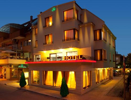 Shumen Hotel | Contessa Hotel