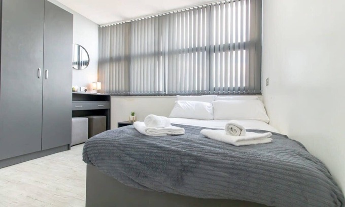 Sunderland City Centre Apartment | Convenient Central Sunderland Budget Studio