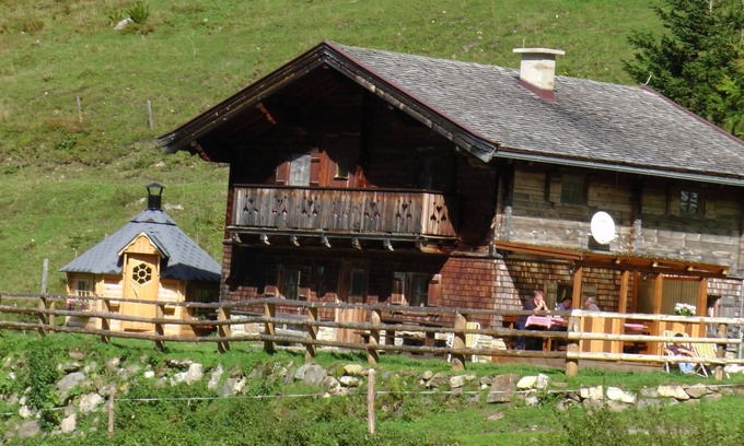 Fusch an der Grossglocknerstrasse House | Convenient comfort in the midst of the mountains of the Grossglockner