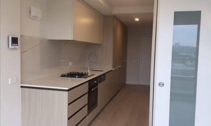 North Melbourne Apartment | Convenient, quiet spot, in North Melbourne, only minutes into the CBD.