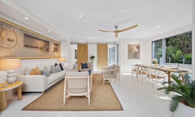 Dicky Beach House | Cooinda - Your Happy Meeting Place at Dicky Beach
