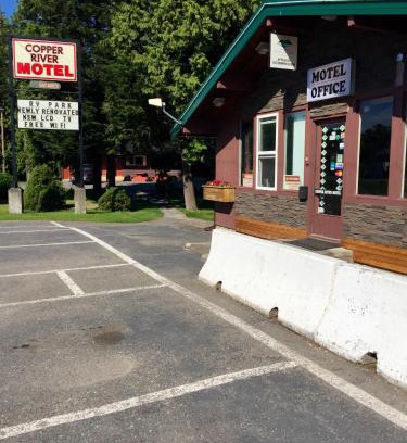 Terrace Hotel | Copper River Motel
