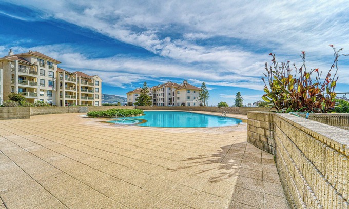 Papudo Apartment | Coral Bay - 3BR & Front Beach