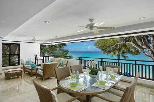 Old Trees Bay Apartment | Coral Cove 7 - Sunset Blue Sky Luxury