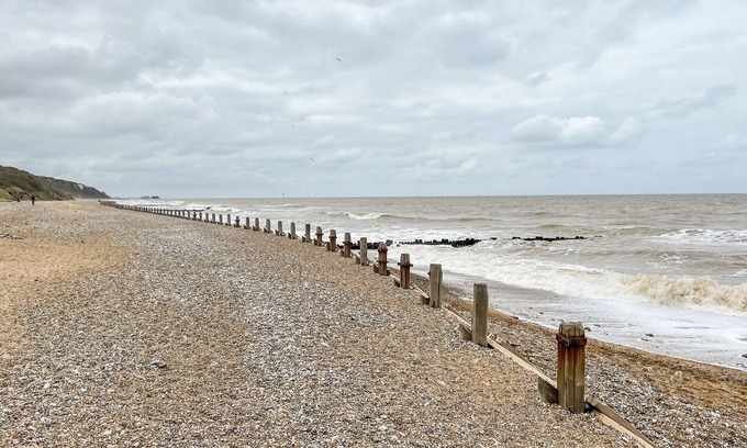 Overstrand Cottage | Coral House