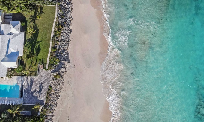 Hamilton Parish Villa | Coral Sea private beachfront oasis