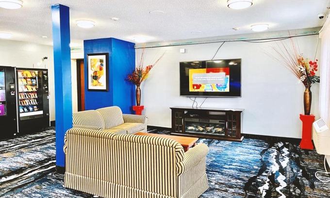 Northfield Hotel | Coratel Inn & Suites by Jasper Northfield