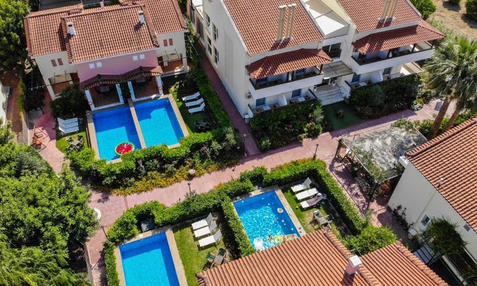 Vrahati Hotel | Corinthian Village