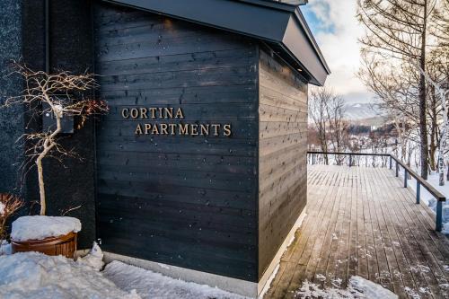 Otari-mura Apartment | Cortina Apartment