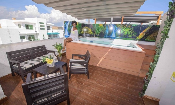 Ensanche Isabelita Apartment | Cosita Linda Apt with private jacuzzi and 15 mins from SDQ