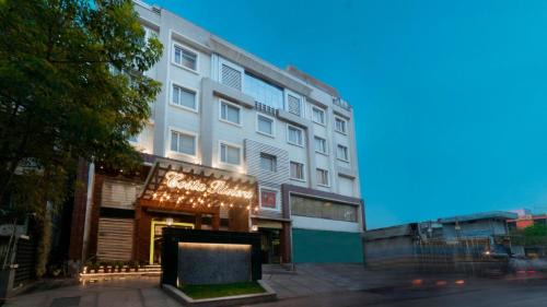 Varanasi Hotel | Costa Riviera Hotel