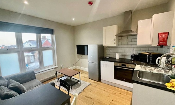Crofton Park Condo | Cosy 1 bedroom flat!