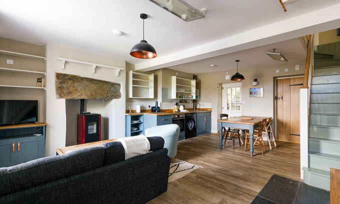 Tanygrisiau Cottage | Cosy, 2-bedroom Snowdonia cottage mountain retreat