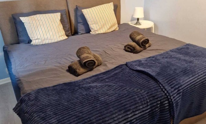 Selhurst Apartment | Cosy 2bed Flat-Easy Links to Central London and Gatwick Airport-Free Parking