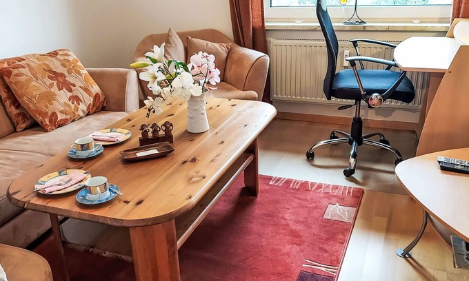 Clausthal-Zellerfeld Apartment | Cosy apartment for 2 guests with WIFI, TV and pets allowed