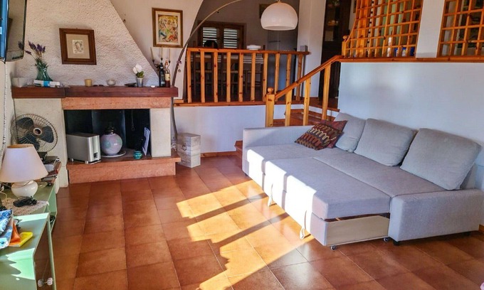 Marina di Castagneto Carducci Apartment | Cosy apartment for 6 people with WIFI, A/C, TV, balcony and pets allowed