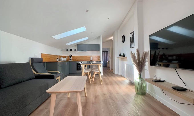 Dinsheim Apartment | Cosy apartment with parking