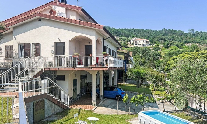Bardino Nuovo Apartment | Cosy apartment for 6 guests with private pool, TV, balcony, pets allowed and parking
