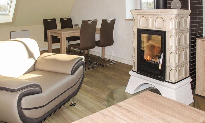 Woldegk Apartment | Cosy apartment for 4 people with TV, terrace and parking