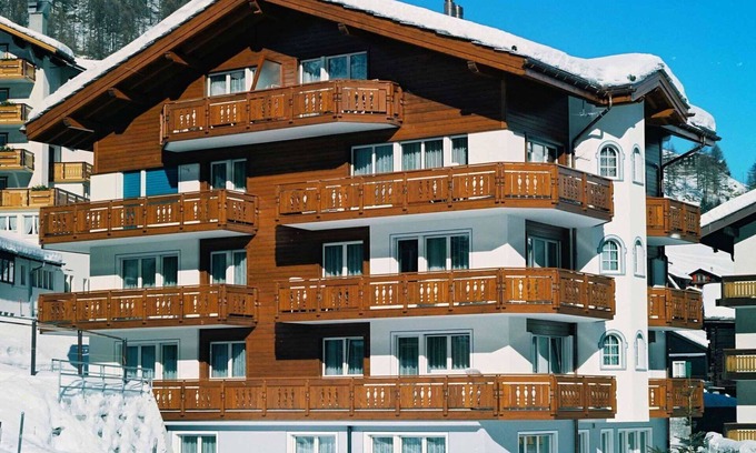 Saas-Fee Apartment | Cosy apartment for 2 people with WIFI, TV and balcony
