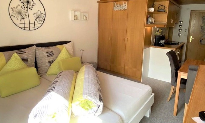 Engadin Scoul Apartment | Cosy apartment for 2 people with WIFI, TV, balcony and parking