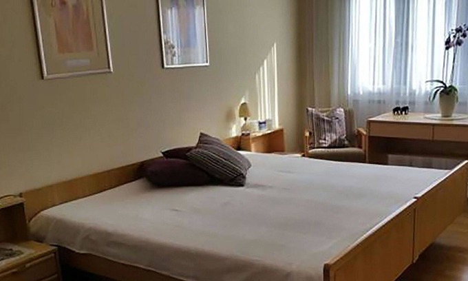 Engelberg Apartment | Cosy apartment for 4 people with WIFI, TV, balcony, pets allowed and parking