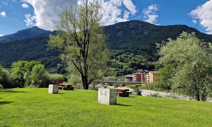 Roveredo Apartment | Cosy apartment for 4 guests with terrace and panoramic view
