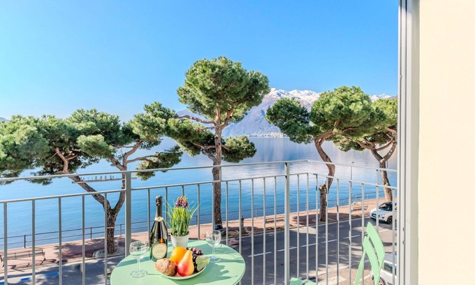 Domaso Apartment | Cosy apartment for 4 guests with WIFI, TV, balcony and pets allowed