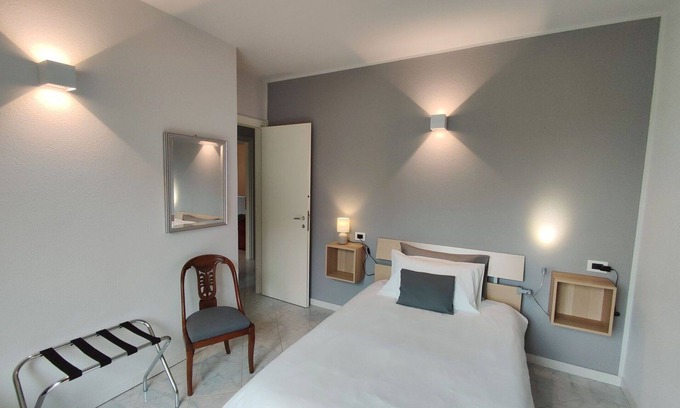 Porlezza Apartment | Cosy apartment for 4 people with WIFI, TV and terrace