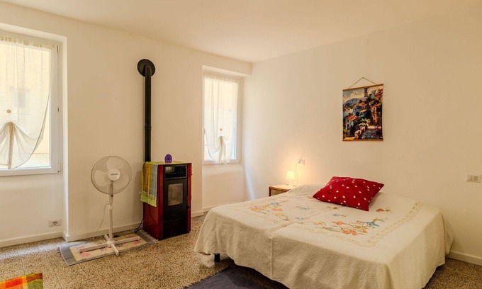 Cima Apartment | Cosy apartment for 4 people with TV, patio, pets allowed and parking