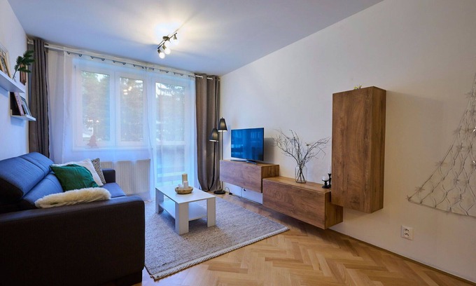 Harrachov Apartment | Cosy apartment for 5 guests with WIFI, TV and balcony
