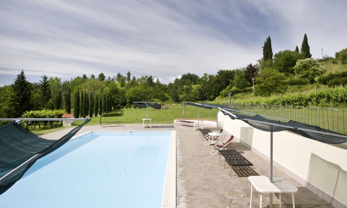Cicogna Apartment | Cosy apartment for 5 guests with pool, WIFI, pets allowed, panoramic view and parking
