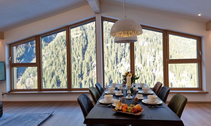 See Apartment | Cosy apartment for 6 guests with WIFI, TV and parking