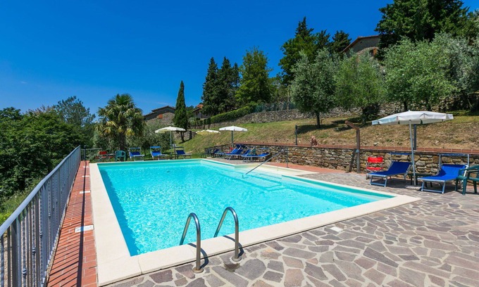 Bivio Pozzo Apartment | Cosy apartment for 6 guests with pool, WIFI, TV, patio, panoramic view and parking