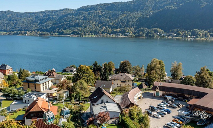 Annenheim Apartment | Cosy apartment for 3 people with WIFI, TV, balcony and parking