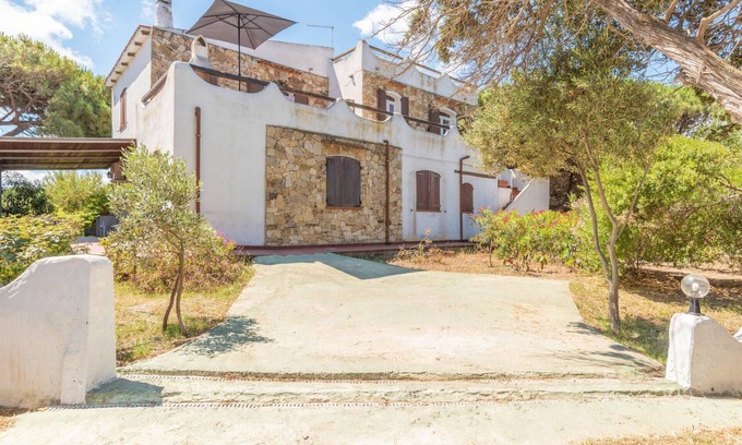 San Pietro a Mare Apartment | Cosy apartment for 9 people with A/C, WIFI, TV, patio, pets allowed and parking