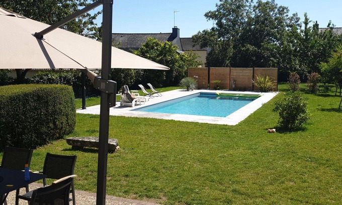 Caden Villa | Cosy apartment in villa for 8 people with private pool, WIFI, TV, terrace and parking
