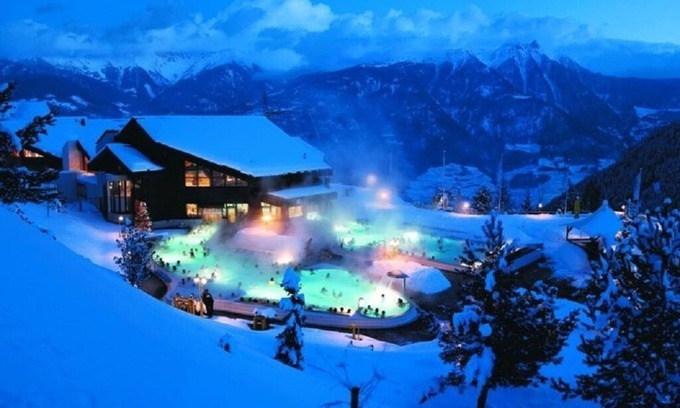 Bovernier Ski Chalet | Cosy Chalet near Martigny and Verbier - Netflix
