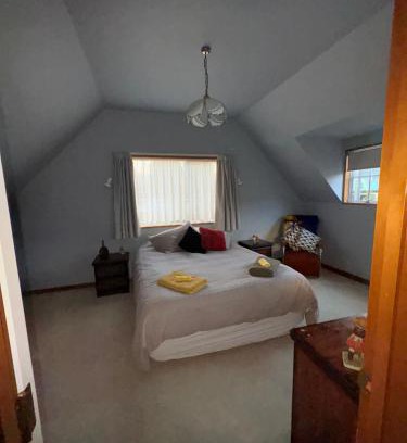 Reefton House | Cosy Colonial Cottage