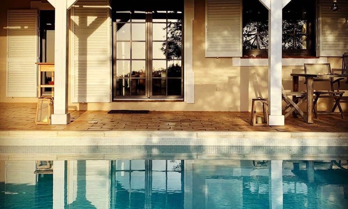 Benatrite Villa | Cosy country house with heatable swimming pool and sea view.