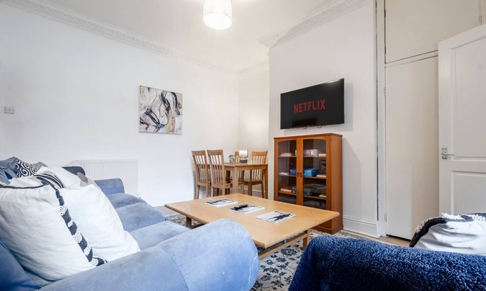 Jesmond Apartment | Cosy Flat,Great Location&Parking