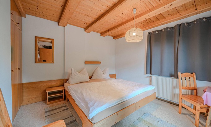 Sankt Johann in Tirol House | Cosy holiday home right next to the ski lift