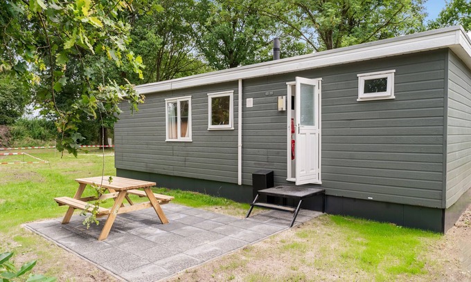 Linde House | Cosy holiday home near Den Ham with garden