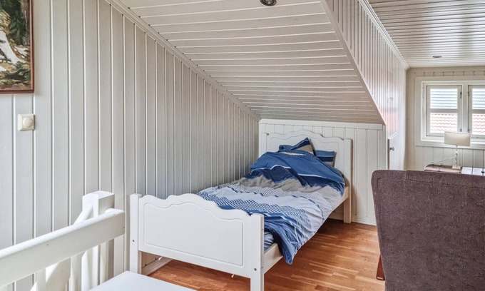 Lillesand House | Cosy house with terrace and garden Unique experiences.