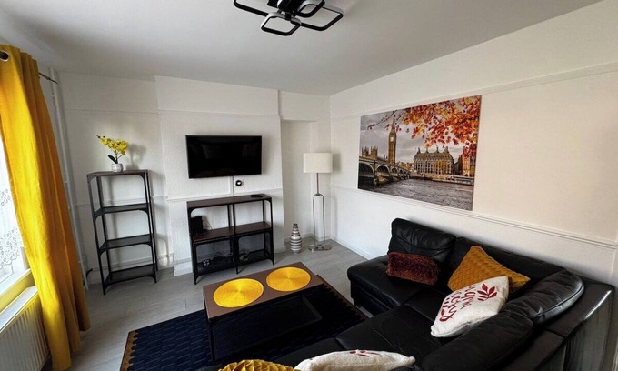 Nottingham House | Cosy Retreat on Seaton Crescent